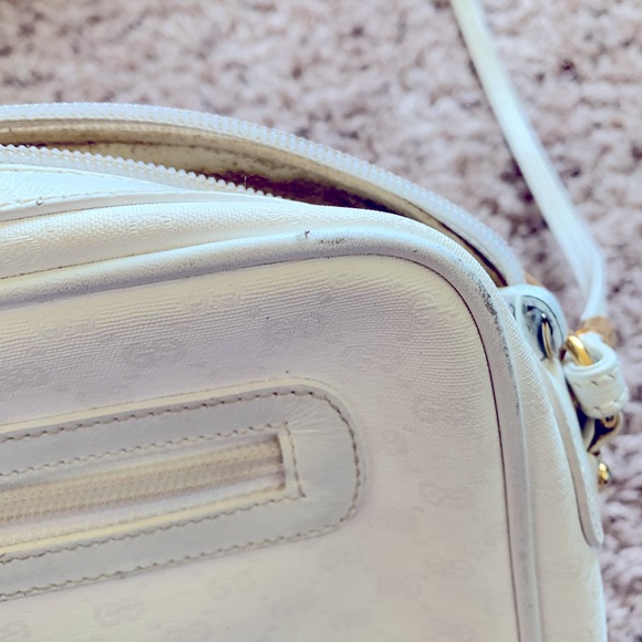 🎉HP 10/30🎉 Authentic Gucci Vintage Crossbody bag, *RARE* ALL White - Picture 11 of 14